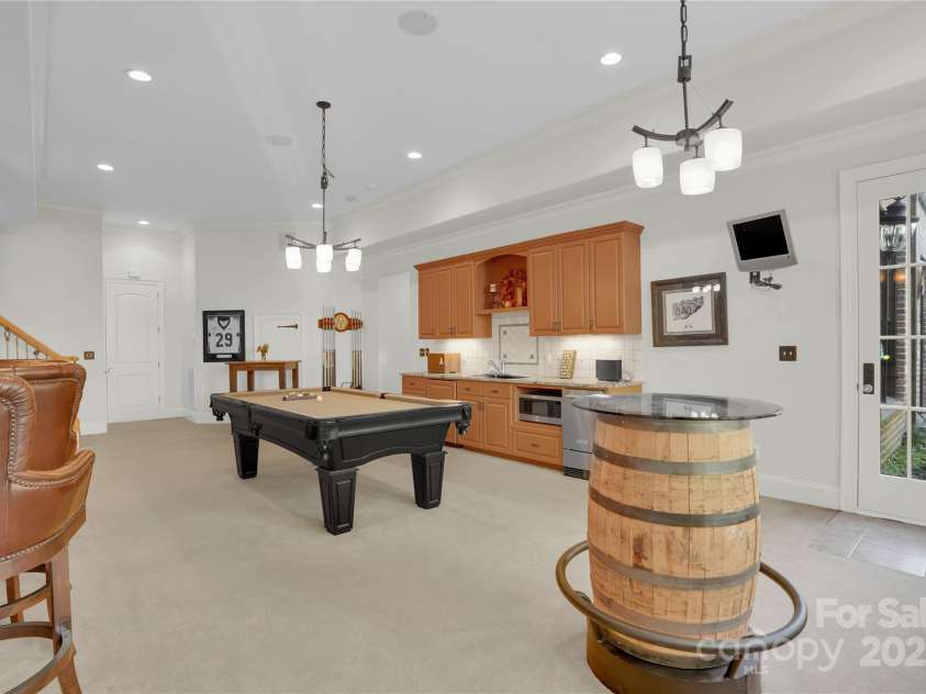 8534 Highgrove Street, Charlotte, NC 28277.  MLS# CAR4257228, YatesRealty ID 27600. 