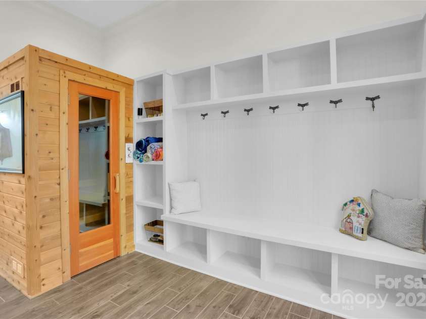 8534 Highgrove Street, Charlotte, NC 28277.  MLS# CAR4257228, YatesRealty ID 27600. 