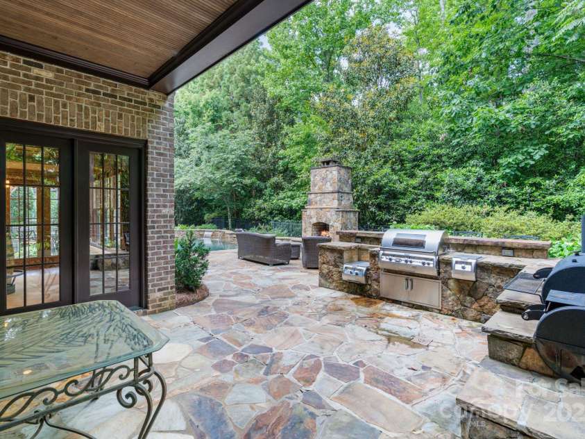 8534 Highgrove Street, Charlotte, NC 28277.  MLS# CAR4257228, YatesRealty ID 27600. 