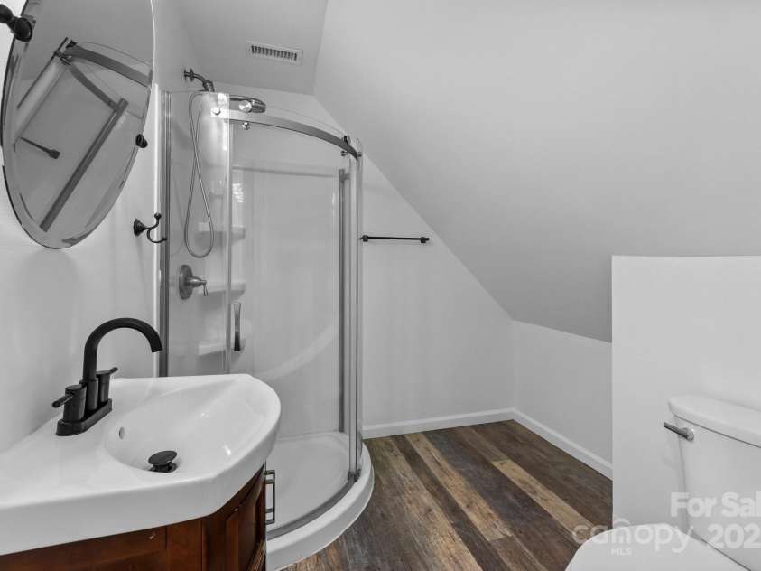 15400 Groveland Street, Huntersville, NC 28078.  MLS# CAR4268351, YatesRealty ID 27601. 