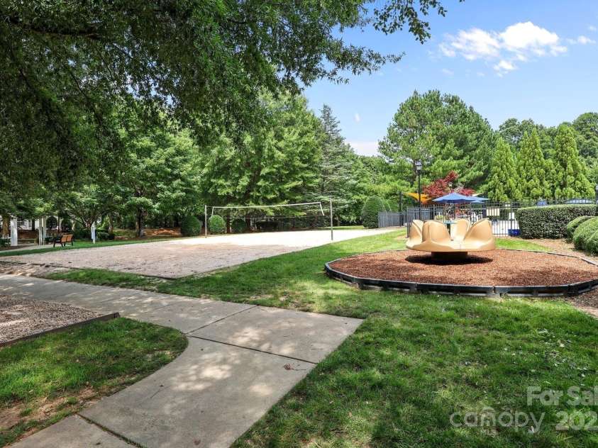 15400 Groveland Street, Huntersville, NC 28078.  MLS# CAR4268351, YatesRealty ID 27601. 