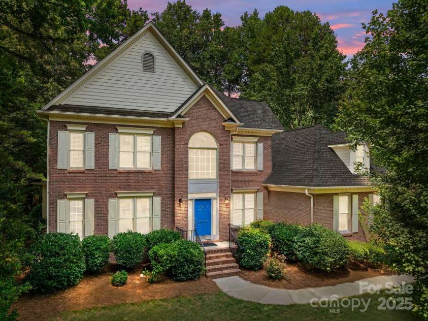 15400 Groveland Street, Huntersville, NC 28078.  MLS# CAR4268351, YatesRealty ID 27601. 