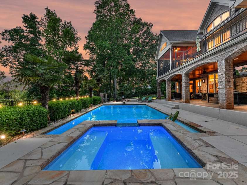 4290 Barbrick Street, Sherrills Ford, NC 28673.  MLS# CAR4261537, YatesRealty ID 27604. 