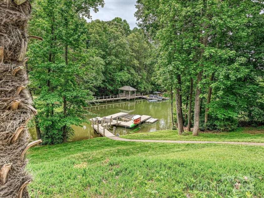 4290 Barbrick Street, Sherrills Ford, NC 28673.  MLS# CAR4261537, YatesRealty ID 27604. 