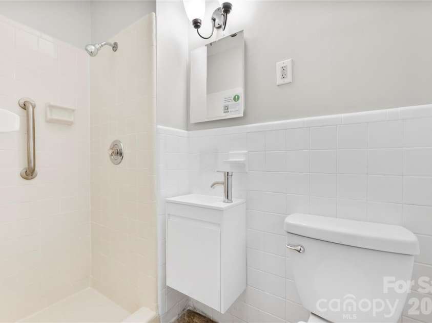 619 Greenbriar Avenue, Rock Hill, SC 29730.  MLS# CAR4387824, YatesRealty ID 27604. 