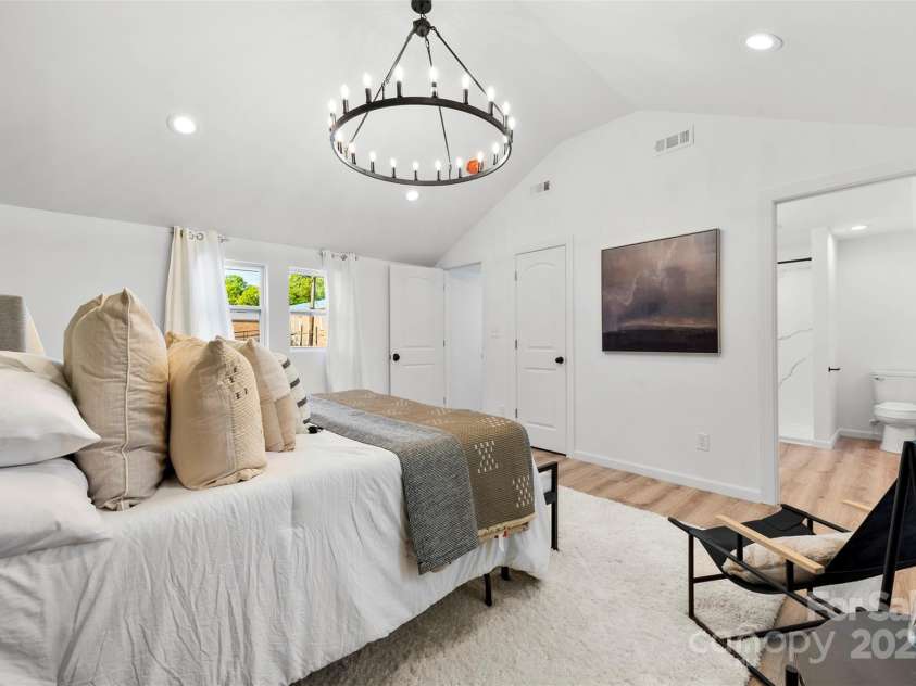 300 Cherry Street, Belmont, NC 28012.  MLS# CAR4269451, YatesRealty ID 27605. 