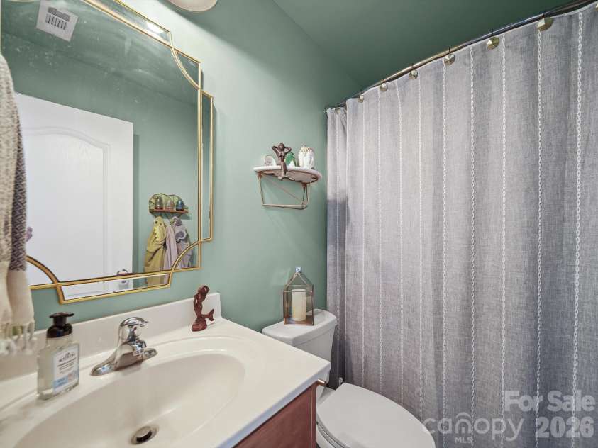 2017 Longhorn Drive, Dallas, NC 28034.  MLS# CAR4383813, YatesRealty ID 27606. 