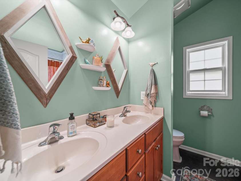 2017 Longhorn Drive, Dallas, NC 28034.  MLS# CAR4383813, YatesRealty ID 27606. 