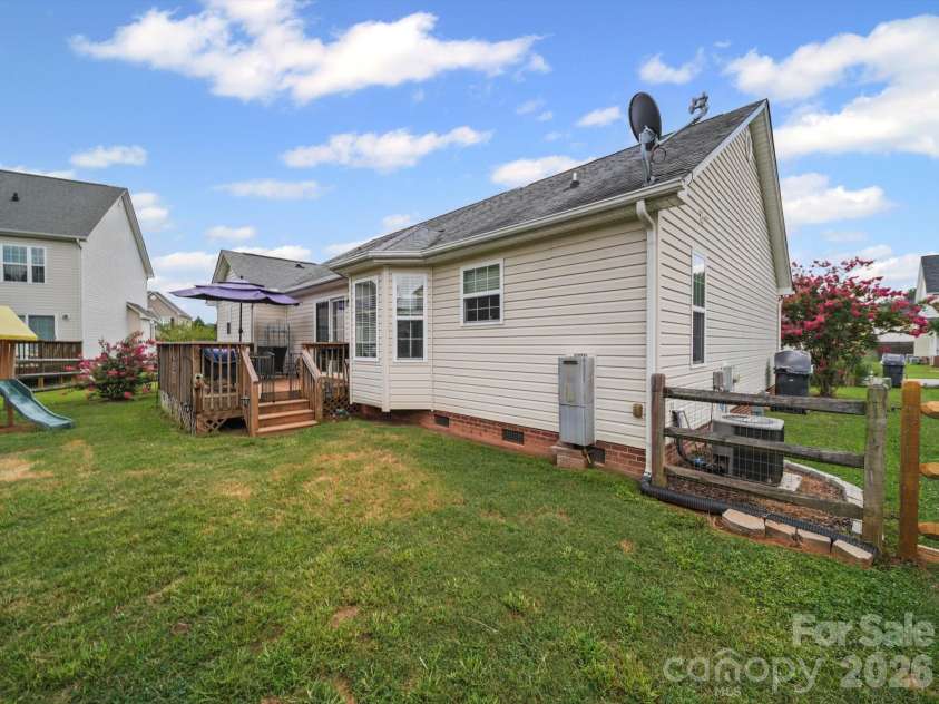 2017 Longhorn Drive, Dallas, NC 28034.  MLS# CAR4383813, YatesRealty ID 27606. 
