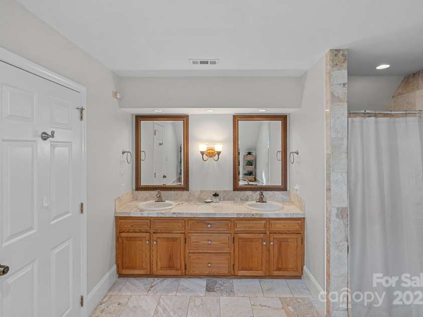 2358 Sparrow Drive, Rock Hill, SC 29732.  MLS# CAR4275988, YatesRealty ID 27607. 