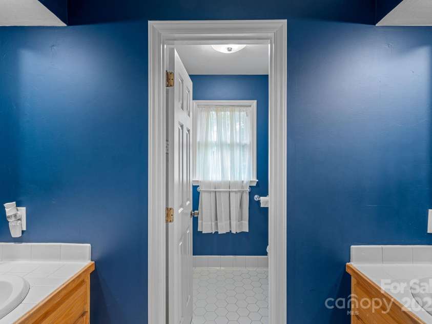 2358 Sparrow Drive, Rock Hill, SC 29732.  MLS# CAR4275988, YatesRealty ID 27607. 