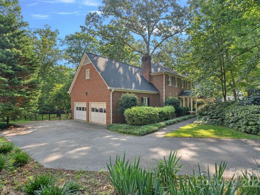 2358 Sparrow Drive, Rock Hill, SC 29732.  MLS# CAR4275988, YatesRealty ID 27607. 