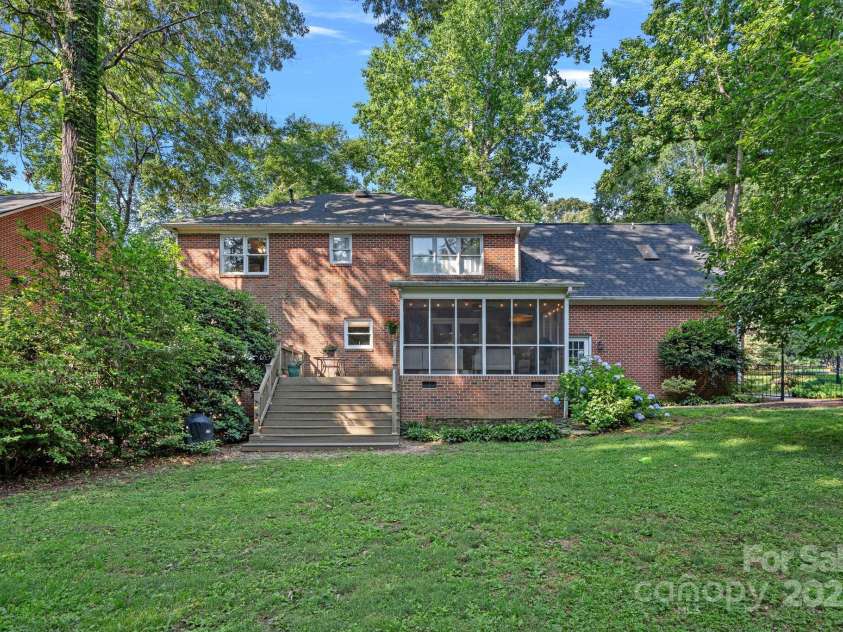 2358 Sparrow Drive, Rock Hill, SC 29732.  MLS# CAR4317682, YatesRealty ID 27607. 