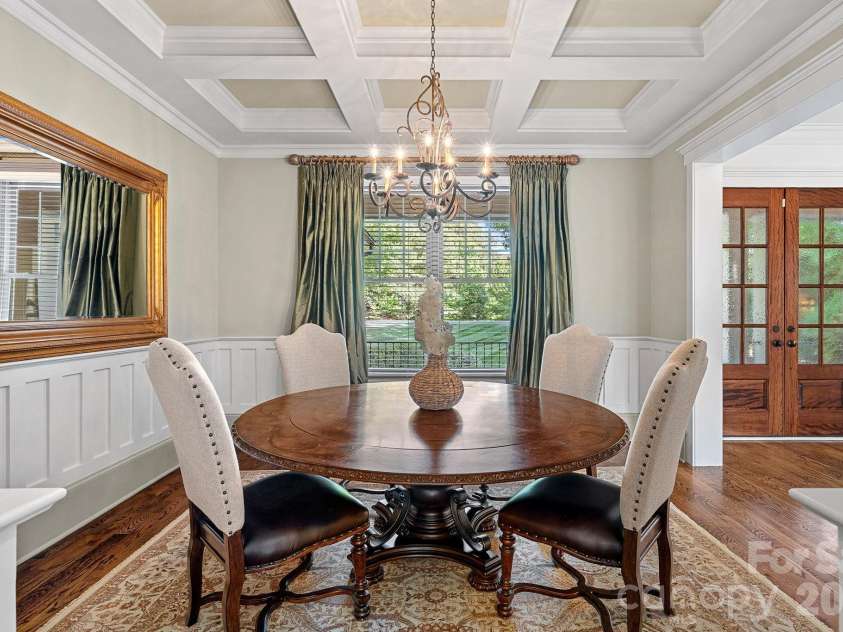 121 Willow Bend Court, Mooresville, NC 28117.  MLS# CAR4376613, YatesRealty ID 27608. 