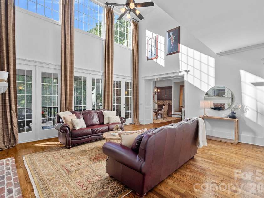 121 Willow Bend Court, Mooresville, NC 28117.  MLS# CAR4376613, YatesRealty ID 27608. 