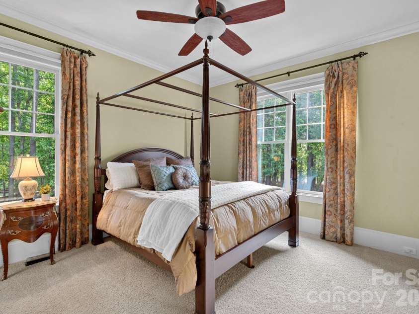 121 Willow Bend Court, Mooresville, NC 28117.  MLS# CAR4376613, YatesRealty ID 27608. 