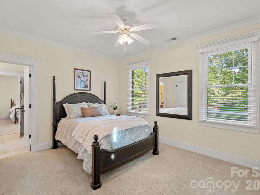 121 Willow Bend Court, Mooresville, NC 28117.  MLS# CAR4376613, YatesRealty ID 27608. 