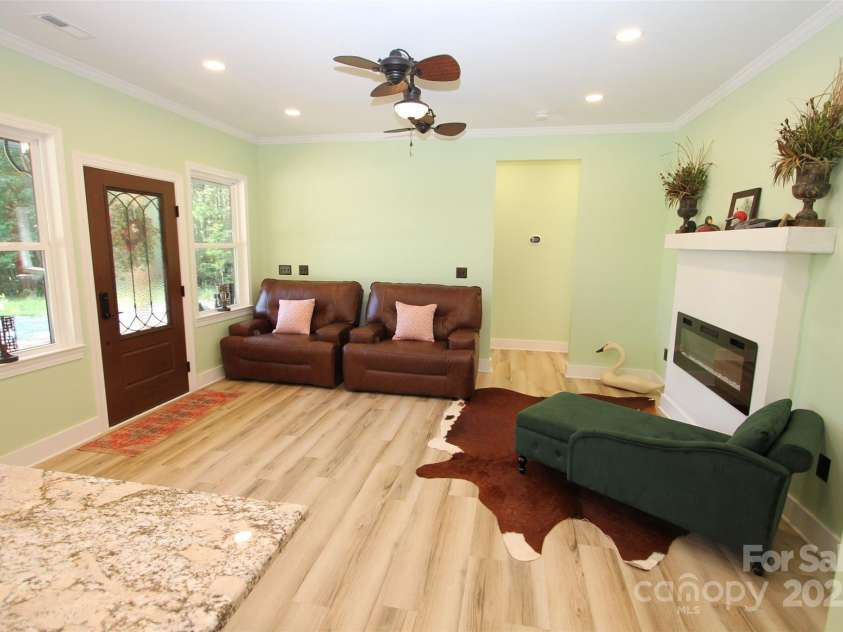 425 MARTIN Road, Wadesboro, NC 28170.  MLS# CAR4280277, YatesRealty ID 27608. 