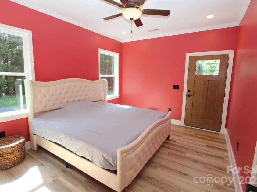 425 MARTIN Road, Wadesboro, NC 28170.  MLS# CAR4280277, YatesRealty ID 27608. 