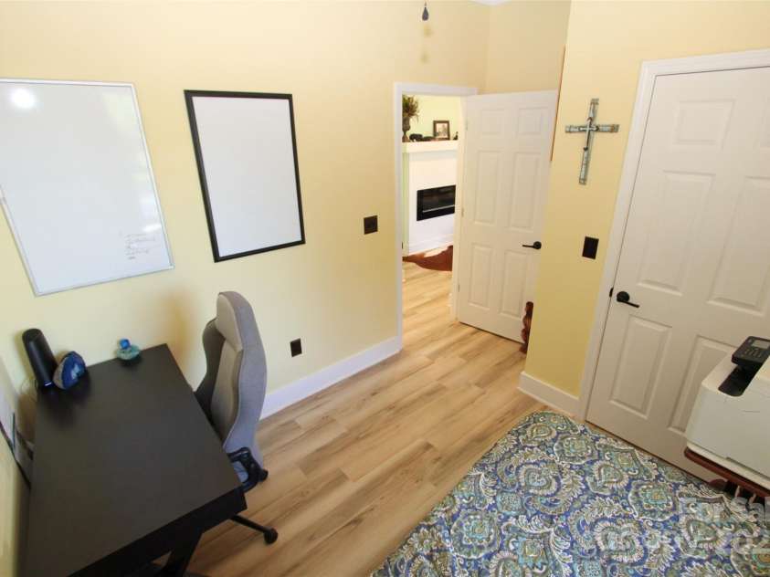 425 MARTIN Road, Wadesboro, NC 28170.  MLS# CAR4280277, YatesRealty ID 27608. 