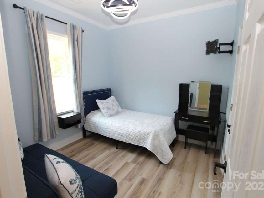 425 MARTIN Road, Wadesboro, NC 28170.  MLS# CAR4280277, YatesRealty ID 27608. 