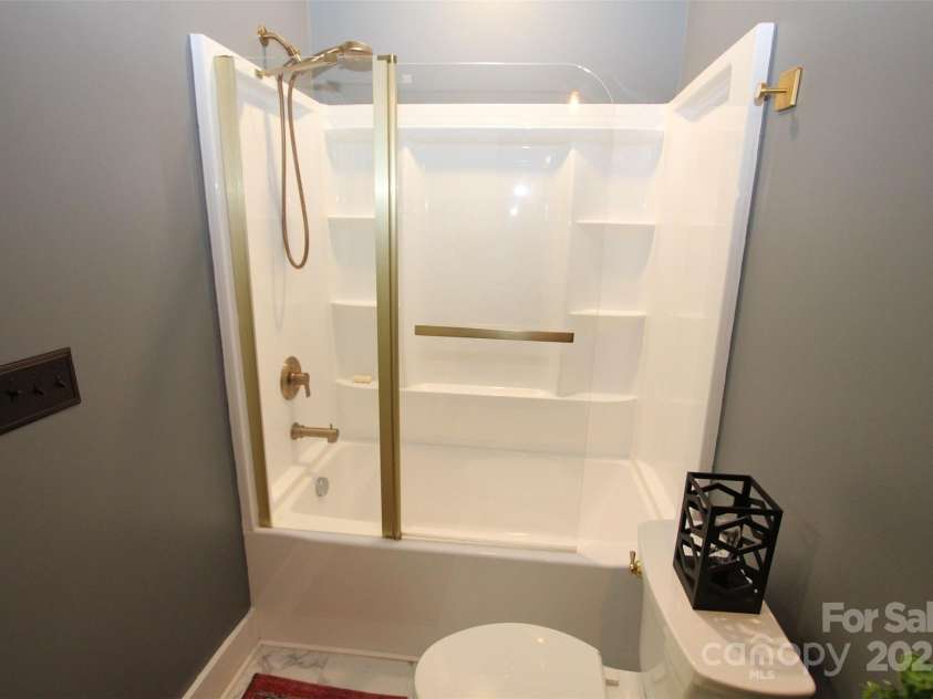 425 MARTIN Road, Wadesboro, NC 28170.  MLS# CAR4280277, YatesRealty ID 27608. 