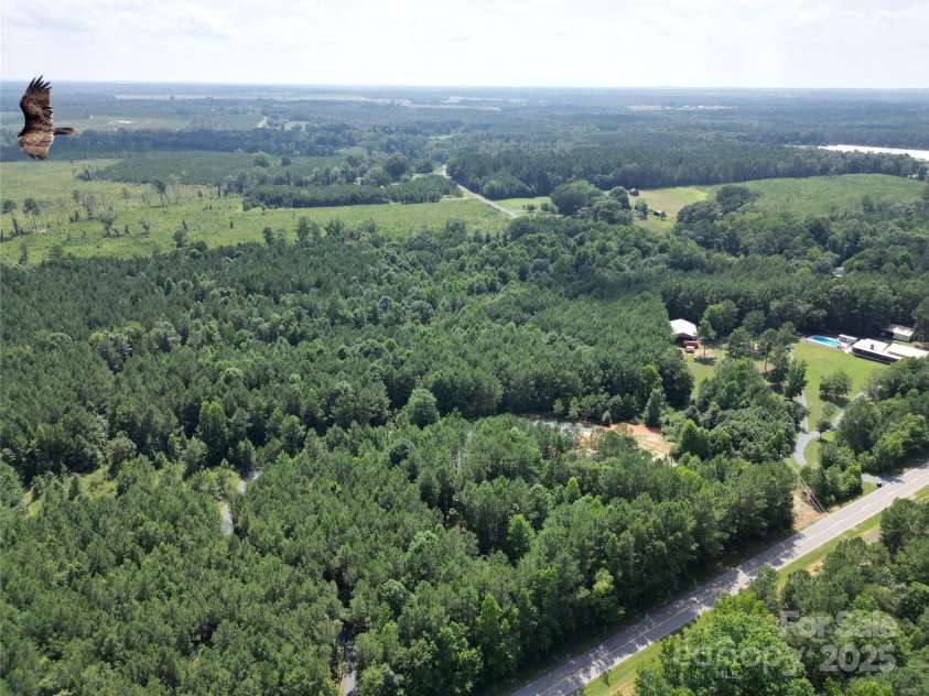 425 MARTIN Road, Wadesboro, NC 28170.  MLS# CAR4280277, YatesRealty ID 27608. 