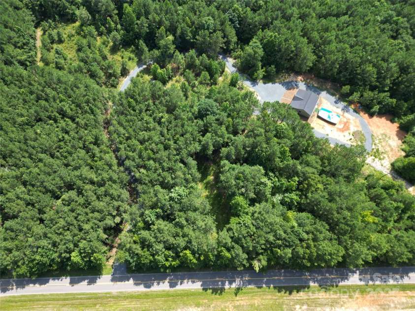 425 MARTIN Road, Wadesboro, NC 28170.  MLS# CAR4280277, YatesRealty ID 27608. 