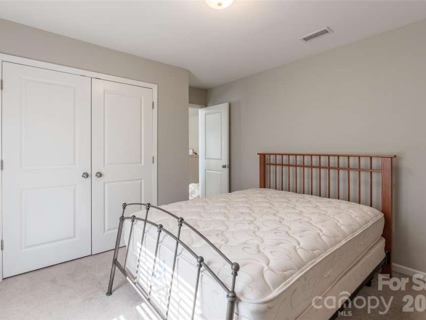 383 Battery Circle, Clover, SC 29710.  MLS# CAR4382483, YatesRealty ID 27609. 
