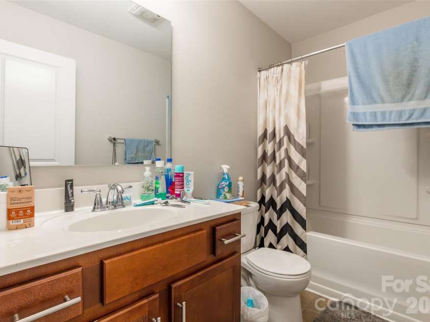 383 Battery Circle, Clover, SC 29710.  MLS# CAR4382483, YatesRealty ID 27609. 