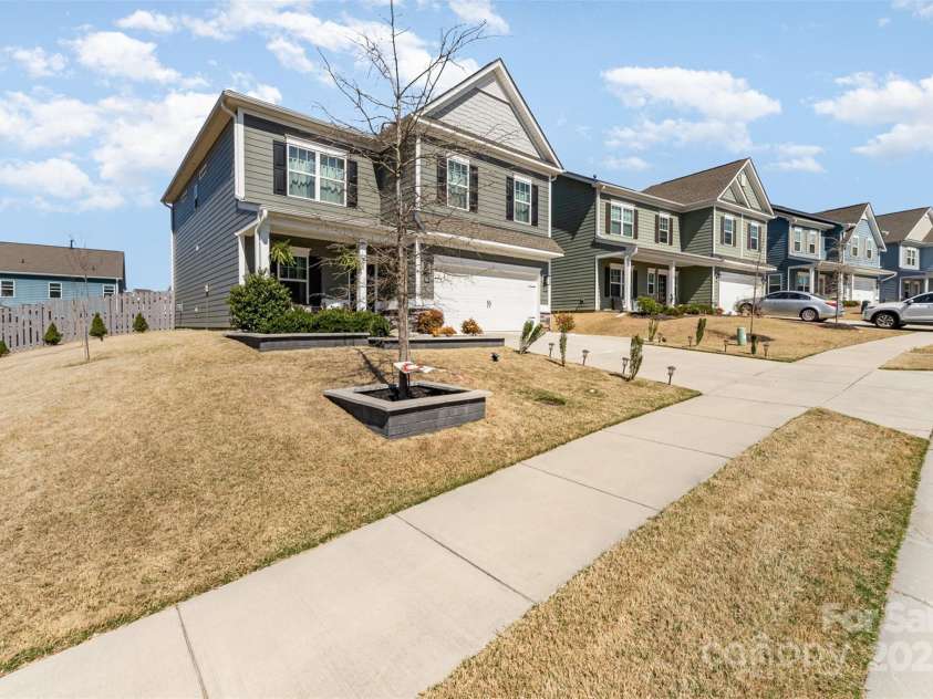 123 Clauser Road, Mount Holly, NC 28120.  MLS# CAR4234763, YatesRealty ID 2761. 