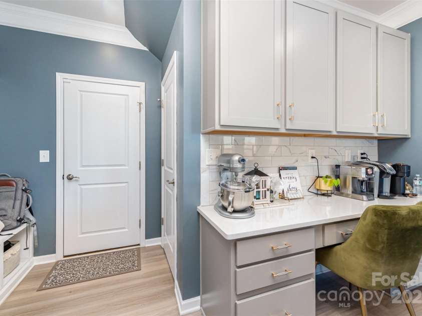 123 Clauser Road, Mount Holly, NC 28120.  MLS# CAR4234763, YatesRealty ID 2761. 