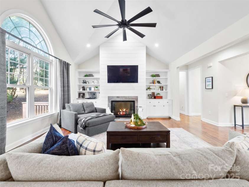 44 Chip Shot Court, Mills River, NC 28759.  MLS# CAR4252538, YatesRealty ID 27610. 