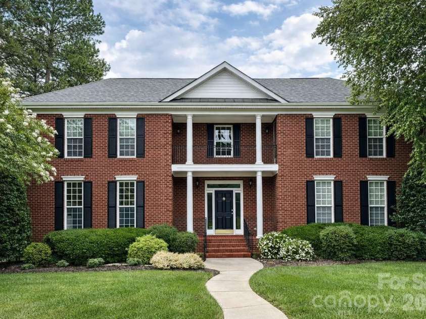 9220 Holly Hill Farm Road, Charlotte, NC 28277.  MLS# CAR4388039, YatesRealty ID 27610. 