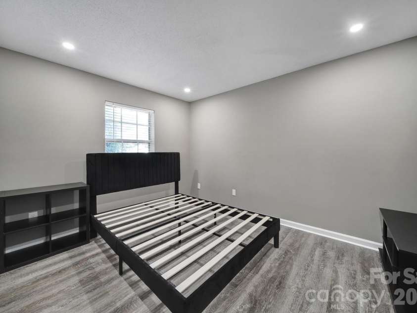 11005 Hunter Trail, Charlotte, NC 28226.  MLS# CAR4374581, YatesRealty ID 27612. 