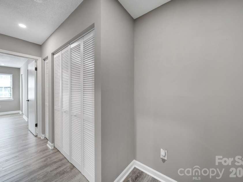 11005 Hunter Trail, Charlotte, NC 28226.  MLS# CAR4374581, YatesRealty ID 27612. 