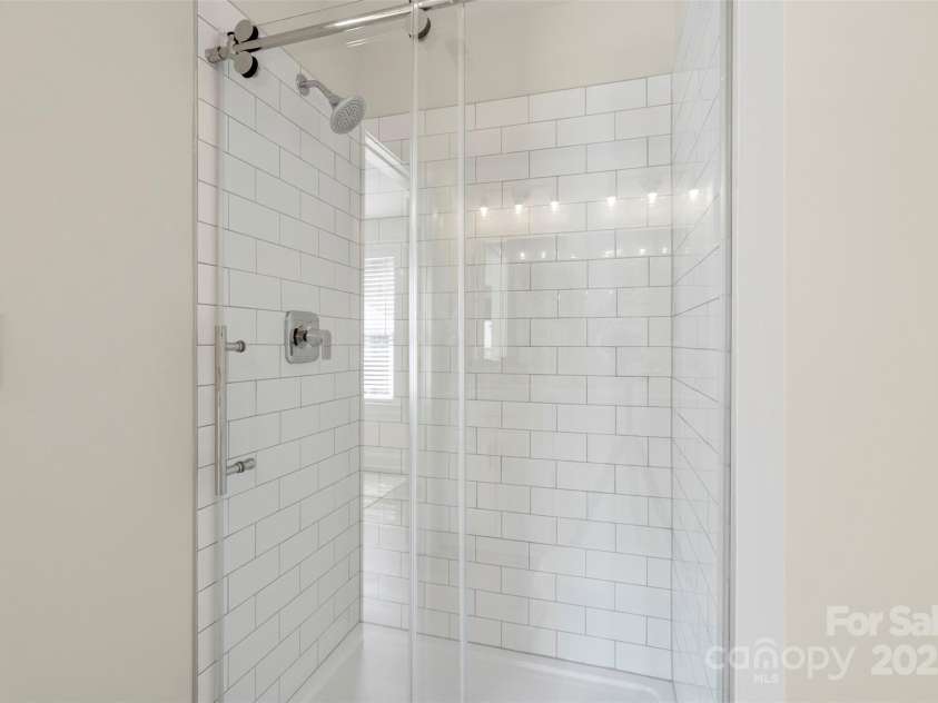 1120 Wonder Way, Charlotte, NC 28208.  MLS# CAR4307855, YatesRealty ID 27613. 