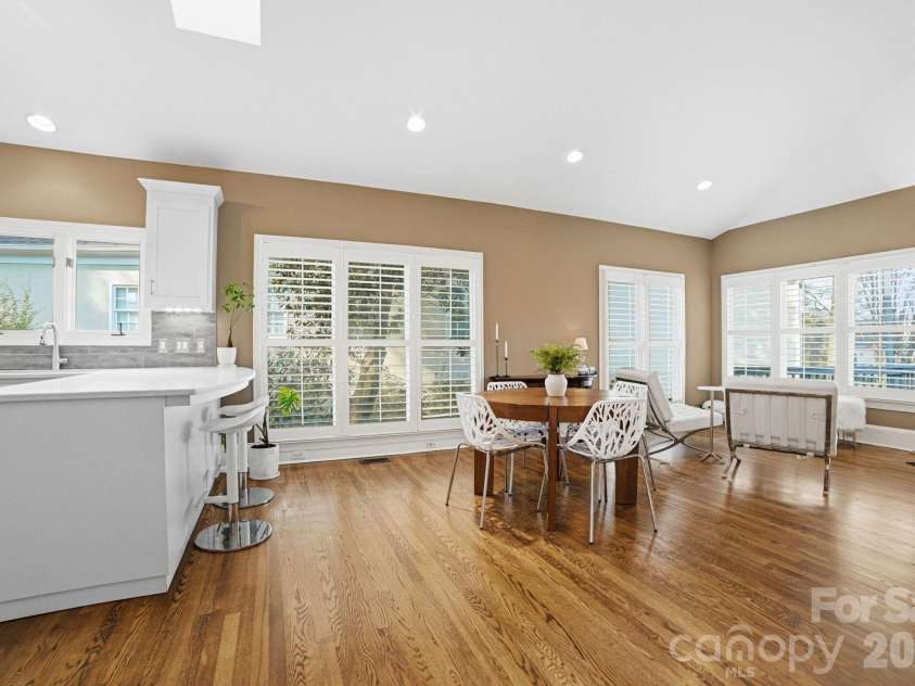 17206 Players Ridge Drive, Cornelius, NC 28031.  MLS# CAR4353041, YatesRealty ID 27614. 