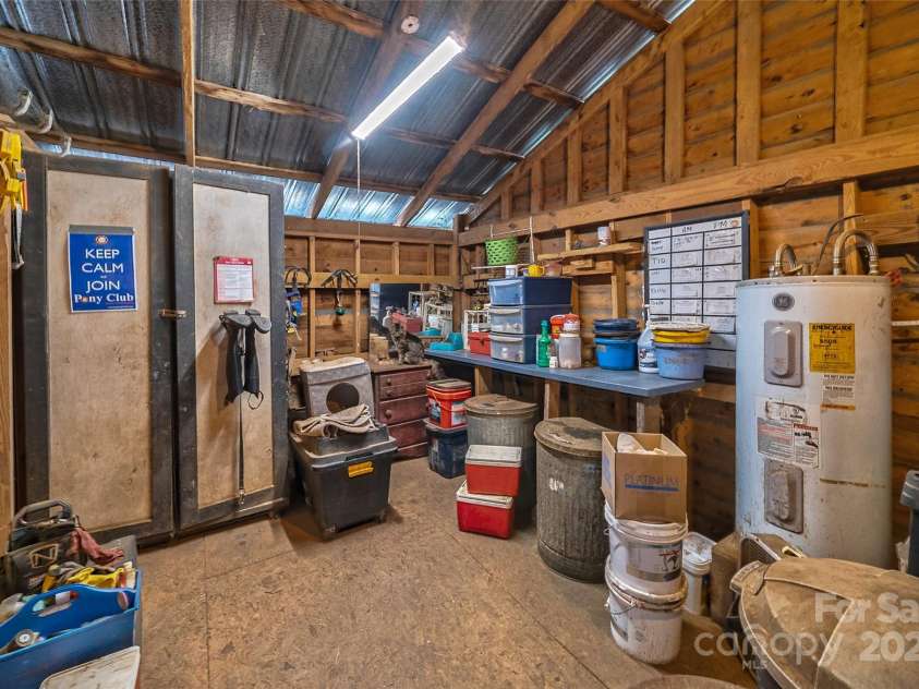 7411 Davis Road, Waxhaw, NC 28173.  MLS# CAR4278062, YatesRealty ID 27614. FEED ROOM