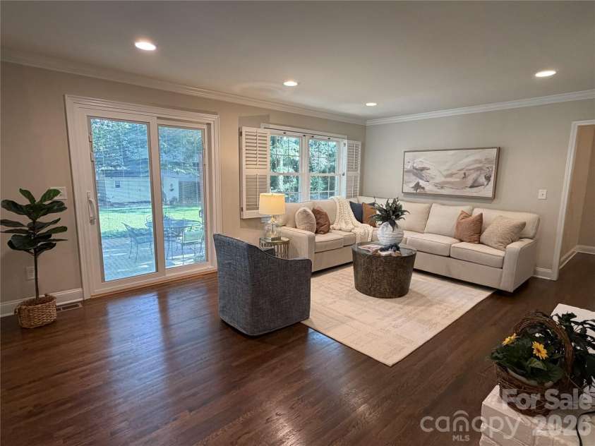 3331 Champaign Street, Charlotte, NC 28210.  MLS# CAR4377876, YatesRealty ID 27615. 