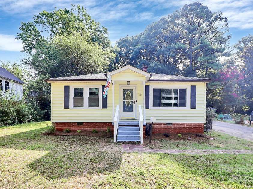584 Allison Street, Concord, NC 28025.  MLS# CAR4281983, YatesRealty ID 27615. 