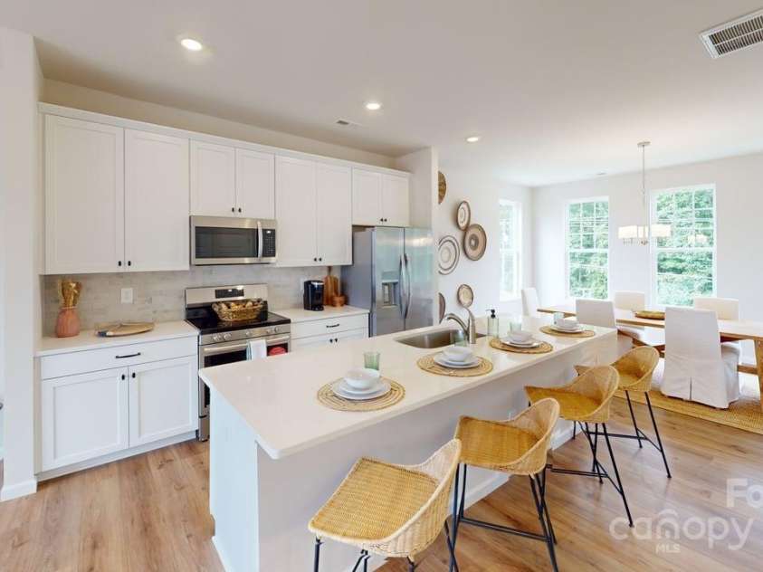 11021 Warfield Avenue, Huntersville, NC 28078.  MLS# CAR4275131, YatesRealty ID 27618. 