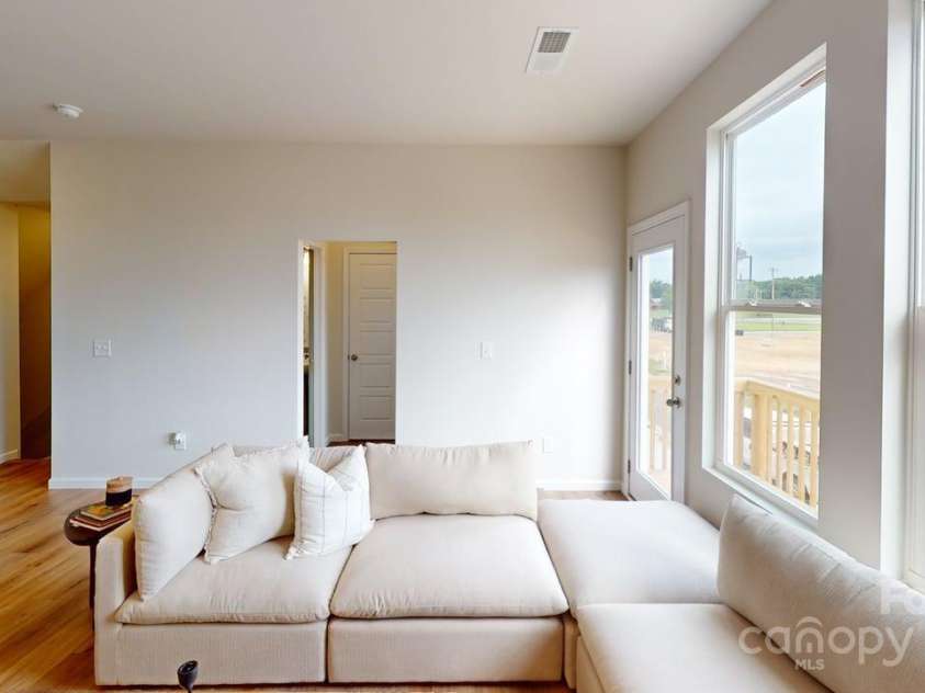 11021 Warfield Avenue, Huntersville, NC 28078.  MLS# CAR4275131, YatesRealty ID 27618. 