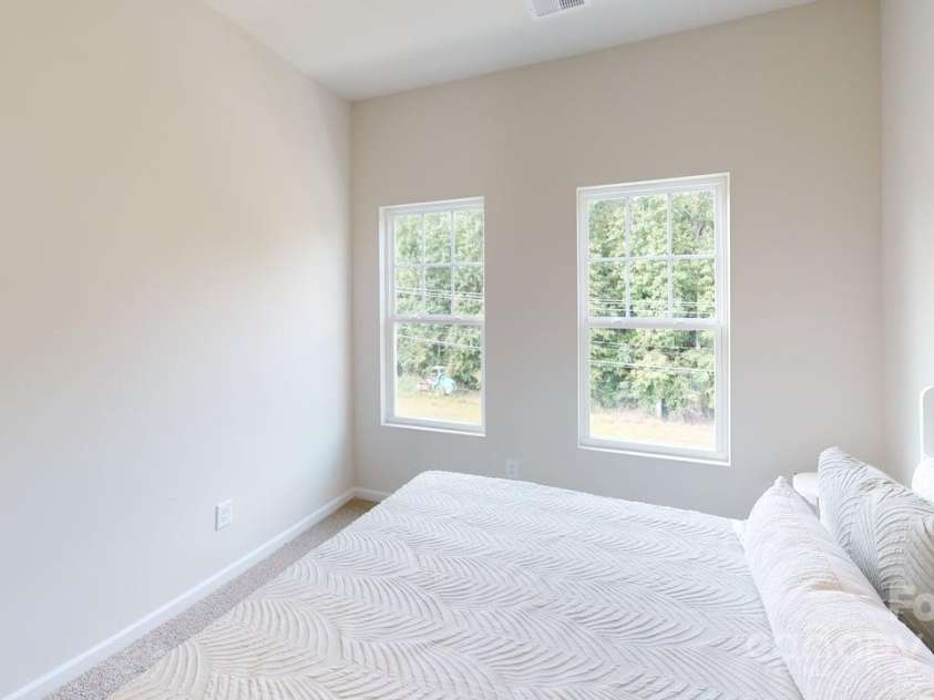 11021 Warfield Avenue, Huntersville, NC 28078.  MLS# CAR4275131, YatesRealty ID 27618. 