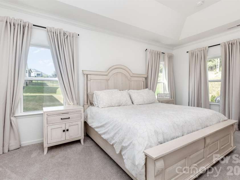 948 Scotch Meadows Loop, Monroe, NC 28110.  MLS# CAR4278978, YatesRealty ID 27619. 