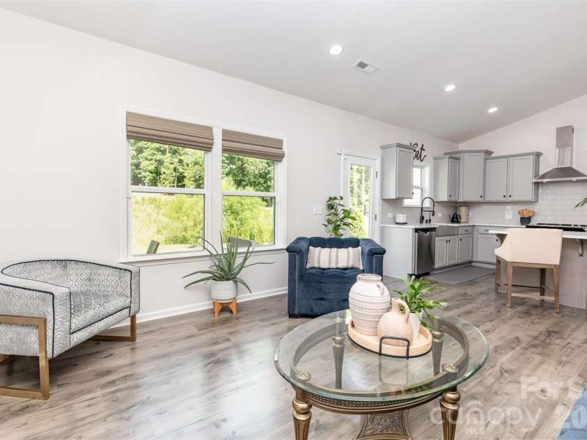 948 Scotch Meadows Loop, Monroe, NC 28110.  MLS# CAR4278978, YatesRealty ID 27619. 