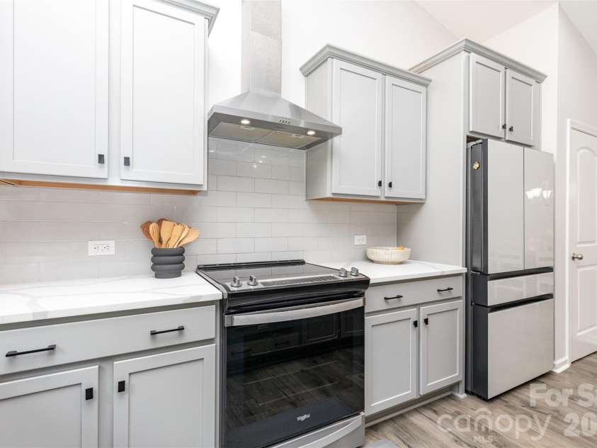 948 Scotch Meadows Loop, Monroe, NC 28110.  MLS# CAR4278978, YatesRealty ID 27619. 