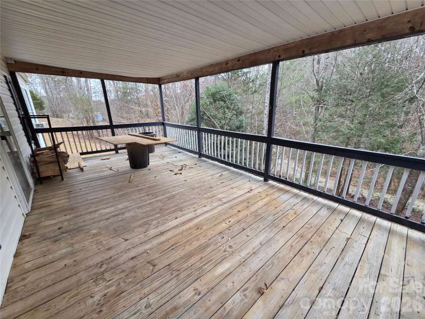 135 Halls Mountain Lane, Boomer, NC 28649.  MLS# CAR4334459, YatesRealty ID 2762. 
