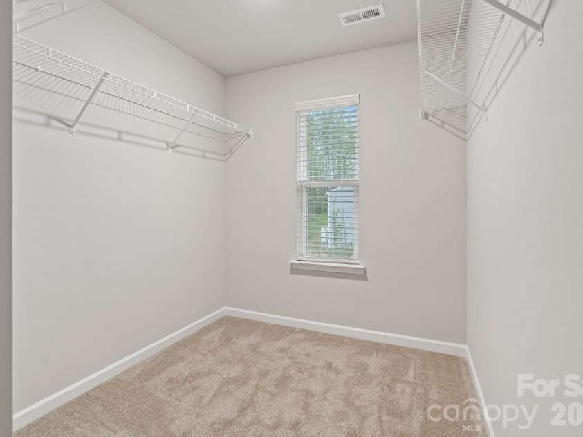 4747 Muskogee Drive, Charlotte, NC 28212.  MLS# CAR4343104, YatesRealty ID 2762. 