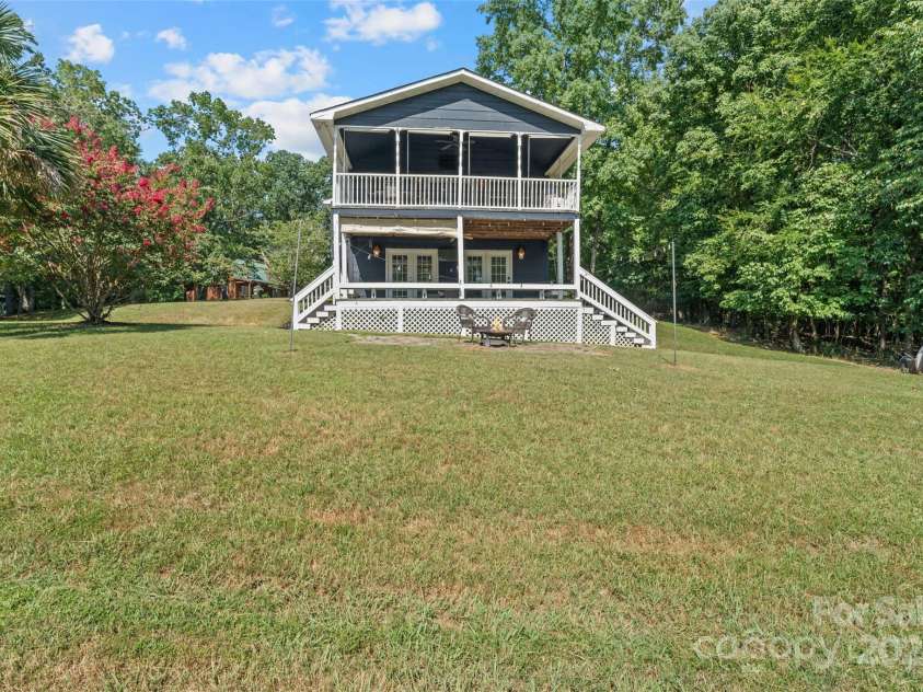 335 Carroll Cove, Clover, SC 29710.  MLS# CAR4283703, YatesRealty ID 27620. 